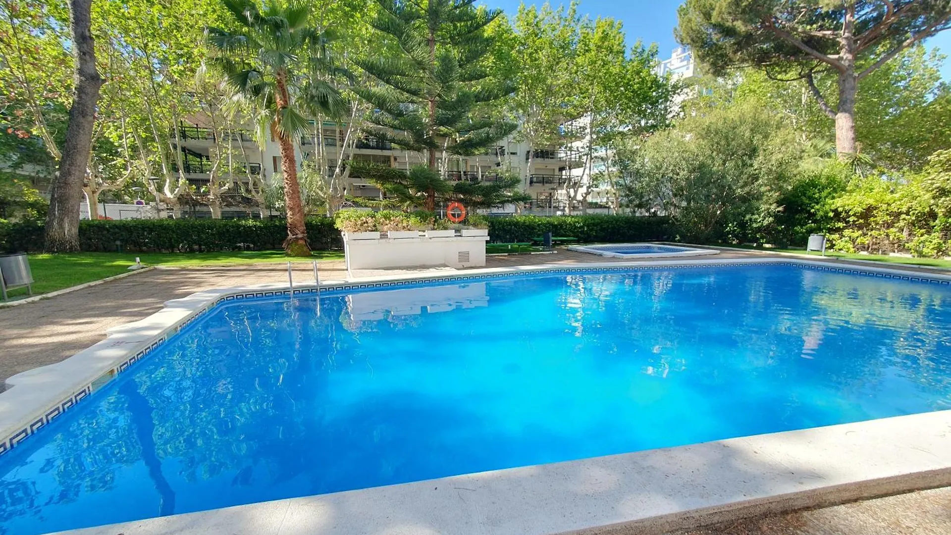 Salou Centro Piscina Gisamar Apartment