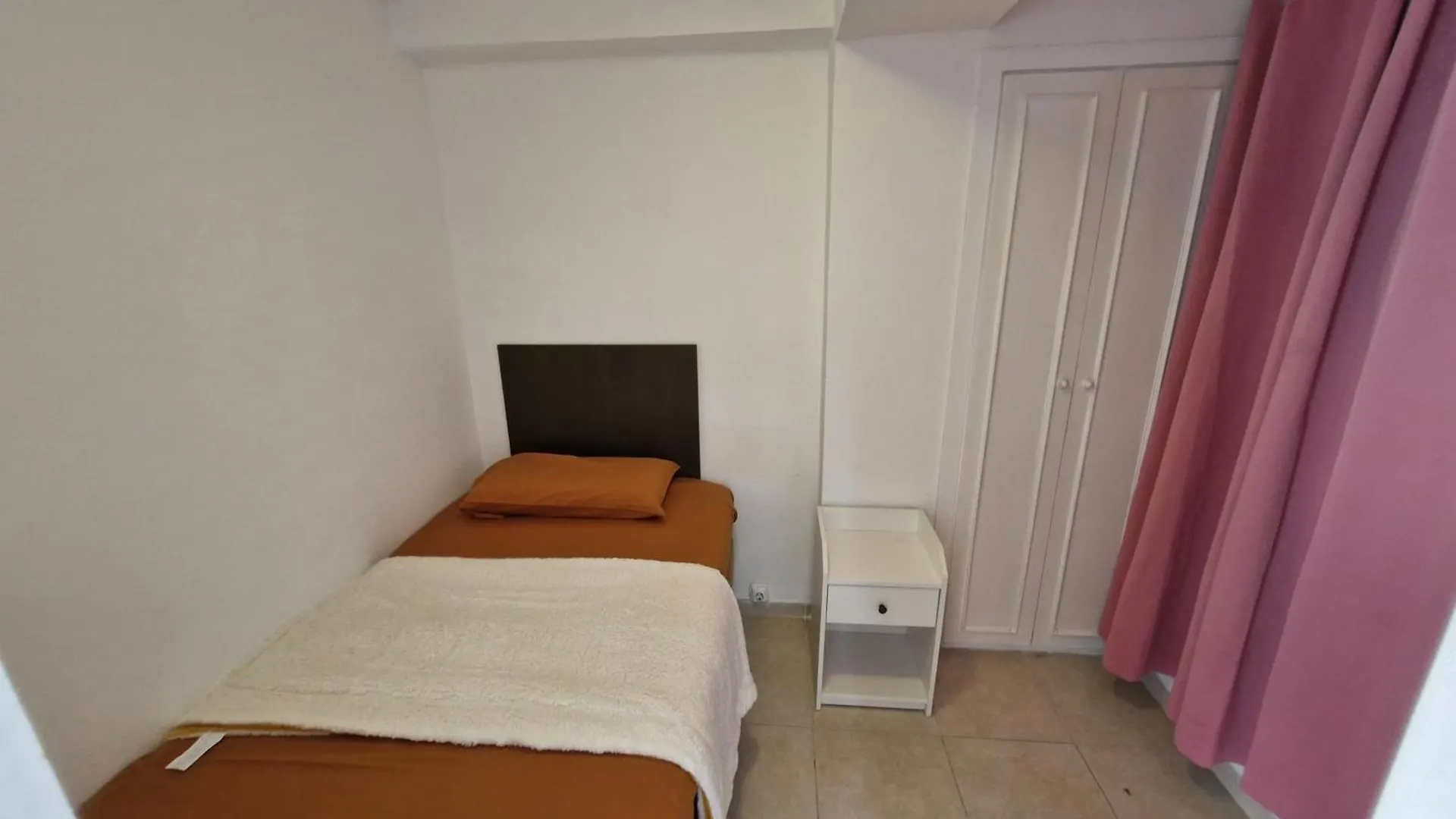 Salou Centro Piscina Gisamar Apartment Spain
